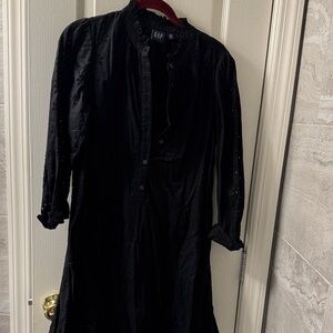 GAP Classic Black Eyelet Button-Up Dress with Long Sleeves